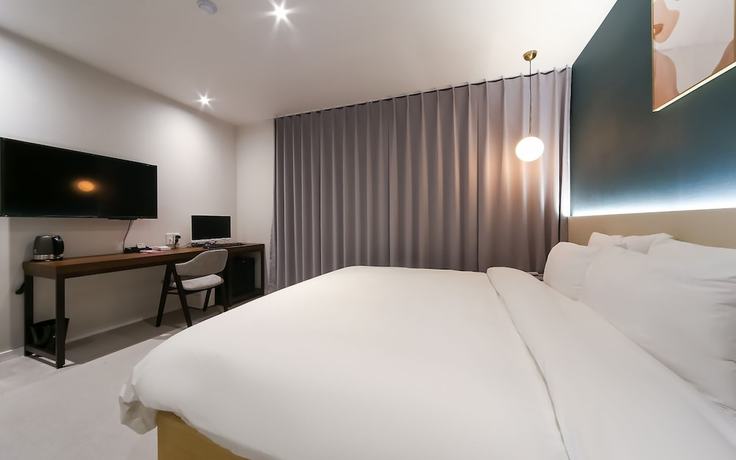 Imagen de la habitación del Hotel Busan Daeyeondong Bosco. Foto 13