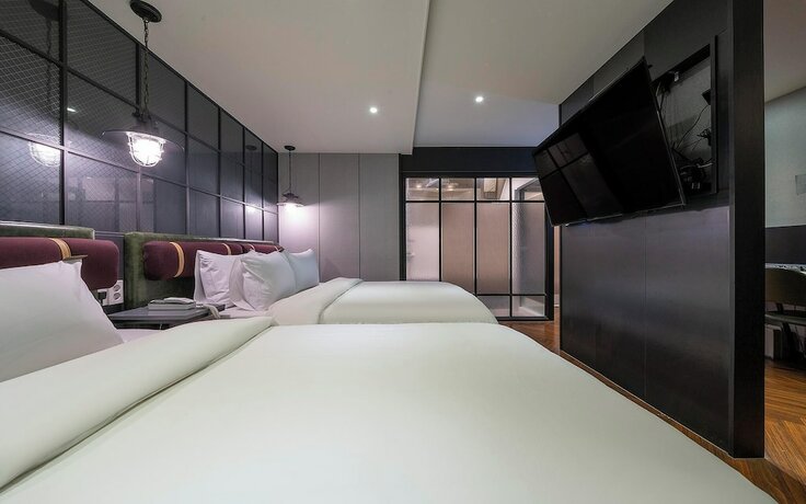 Imagen de la habitación del Hotel Busan Daeyeondong Smith. Foto 15