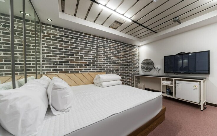 Imagen general del Hotel Busan Daeyeondong With. Foto 9