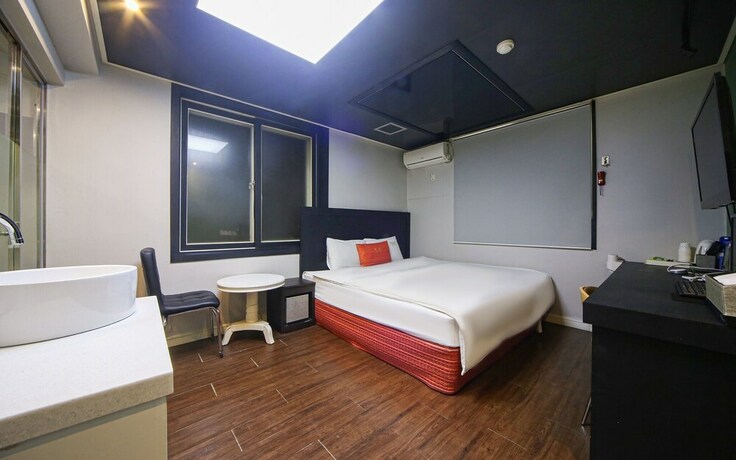 Imagen de la habitación del Hotel Busan Daeyeondong Z. Foto 13