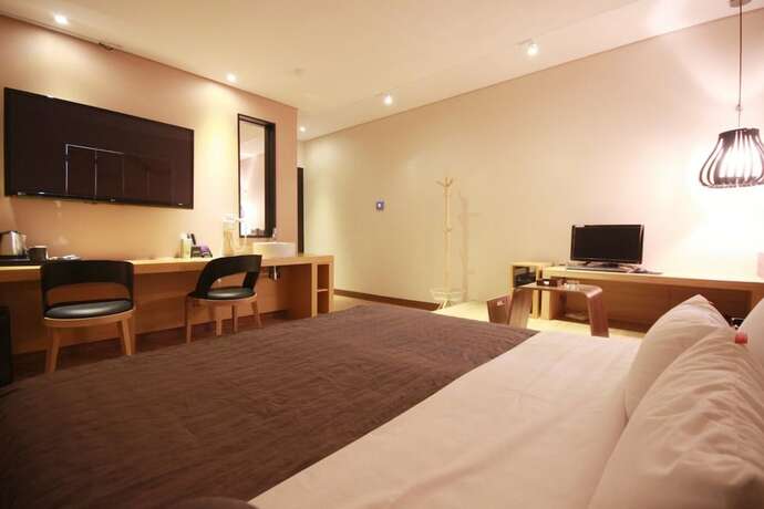 Imagen general del Hotel Busan Deokcheon 25h. Foto 8