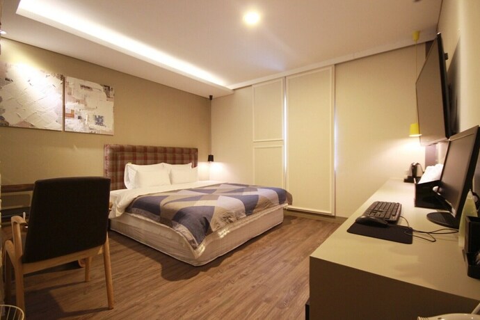 Imagen de la habitación del Hotel Busan Deokcheon 25h. Foto 25