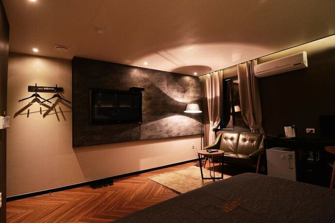 Imagen general del Hotel Busan Deokcheon 2heaven. Foto 4