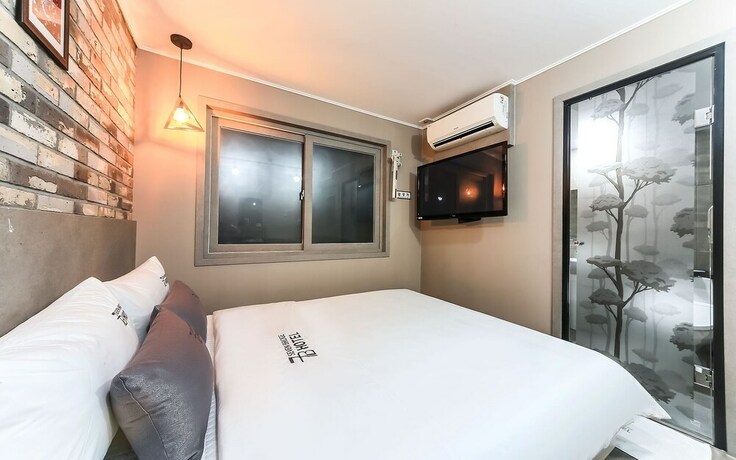 Imagen de la habitación del Hotel Busan Dongnae Seven Bridge. Foto 20