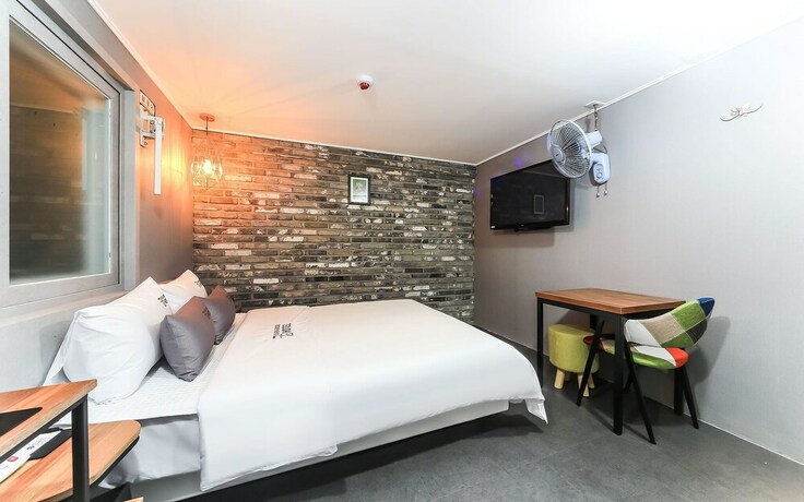 Imagen de la habitación del Hotel Busan Dongnae Seven Bridge. Foto 24