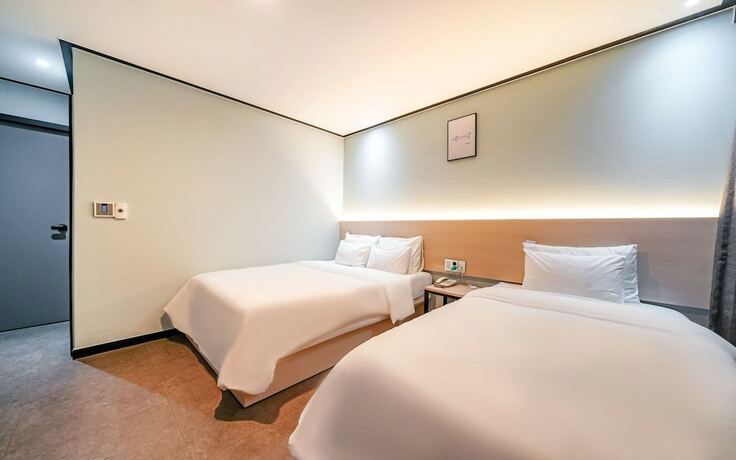 Imagen de la habitación del Hotel Busan Gangseo Sinhodong The May. Foto 14