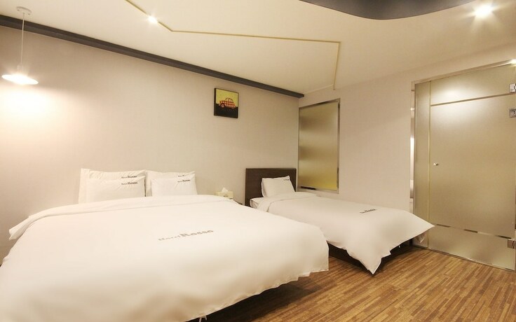 Imagen de la habitación del Hotel Busan Goejeong Rosso. Foto 25