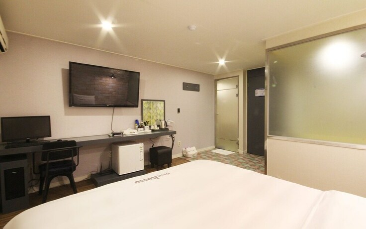 Imagen de la habitación del Hotel Busan Goejeong Rosso. Foto 28