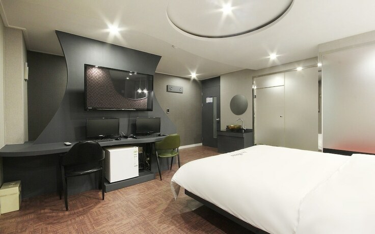 Imagen de la habitación del Hotel Busan Goejeong Rosso. Foto 32