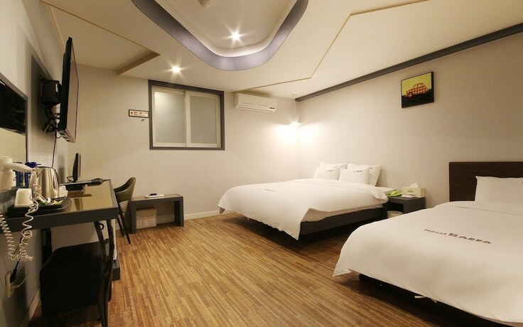 Imagen de la habitación del Hotel Busan Goejeong Rosso. Foto 33