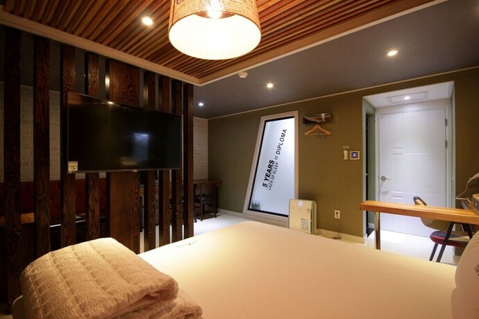 Imagen de la habitación del Hotel Busan Guseodong Zenith. Foto 17