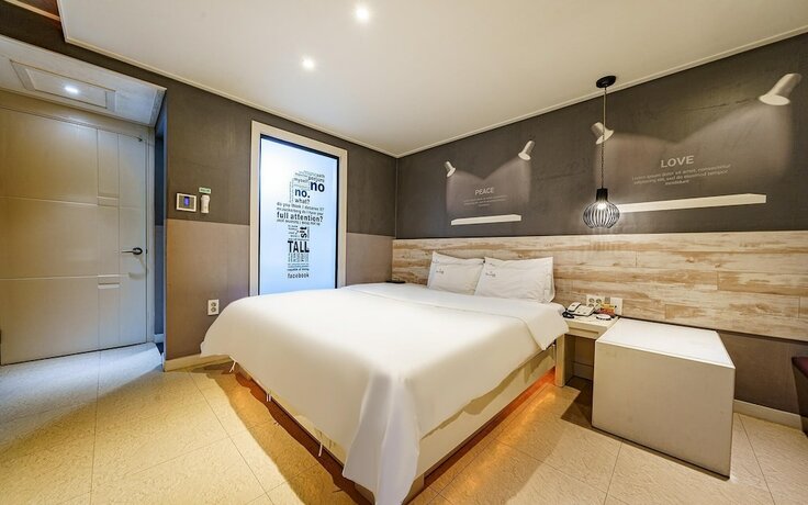 Imagen de la habitación del Hotel Busan Guseodong Zenith. Foto 23