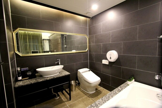 Imagen de la habitación del Hotel Busan Gwangalli 2 Heaven. Foto 17