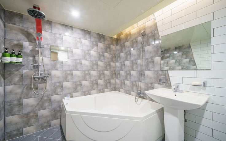 Imagen de la habitación del Hotel Busan Gwangalli Nuri. Foto 11