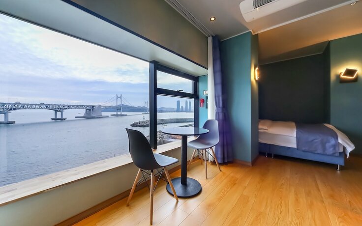 Imagen de la habitación del Hotel Busan Gwangalli Raum 103. Foto 22