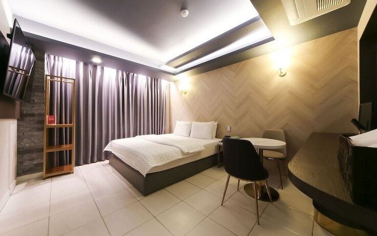 Imagen de la habitación del Hotel Busan Hadan E Palace. Foto 12