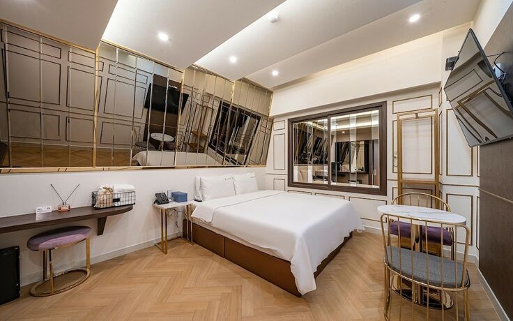 Imagen de la habitación del Hotel Busan Hadan E Palace. Foto 17