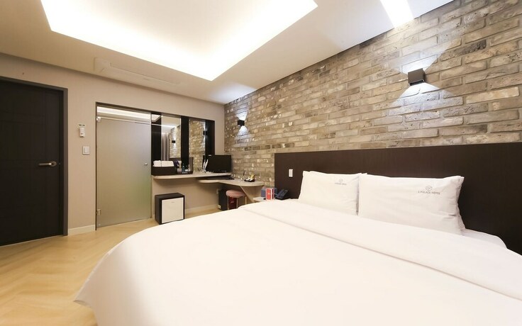 Imagen de la habitación del Hotel Busan Hadan E Palace. Foto 30