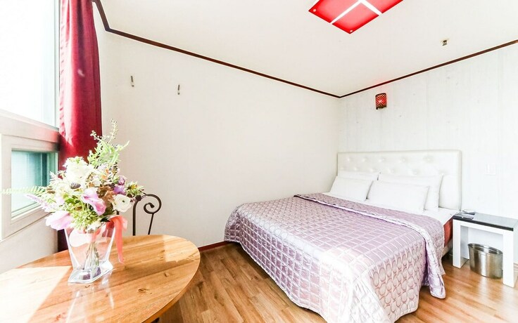Imagen de la habitación del Hotel Busan Hadan Green Hill. Foto 25