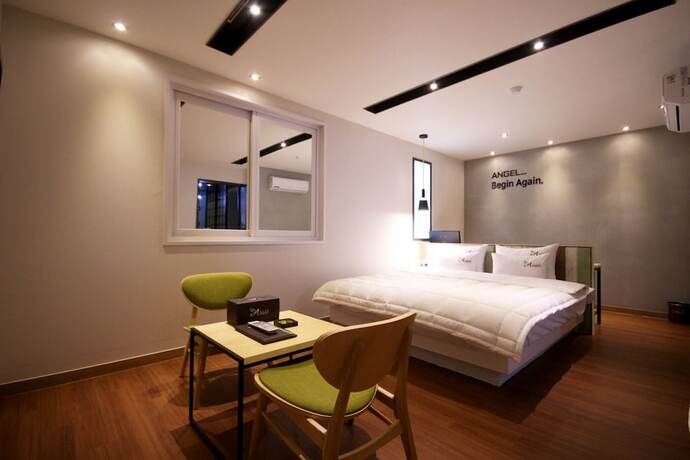 Imagen de la habitación del Hotel Busan Hakjang Angel. Foto 10