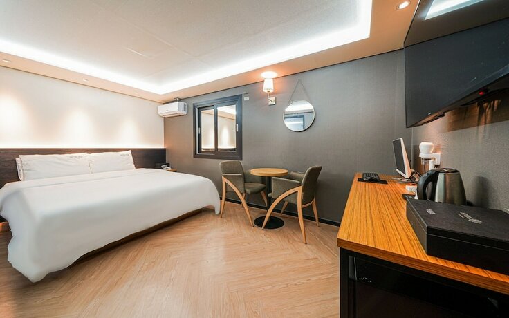 Imagen general del Hotel Busan Jaesongdong ro. Foto 1