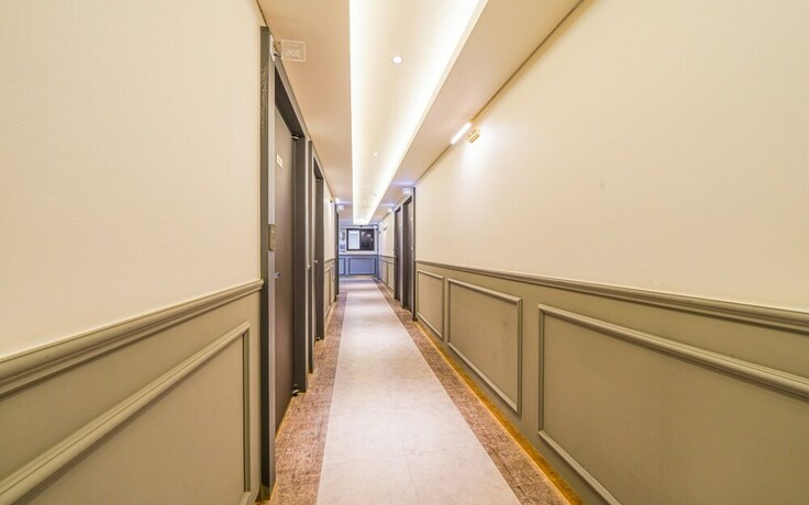 Imagen general del Hotel Busan Jaesongdong ro. Foto 18