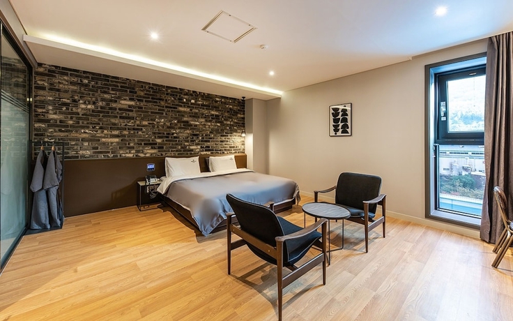 Imagen de la habitación del Hotel Busan Jeonggwan Brown Dot. Foto 9
