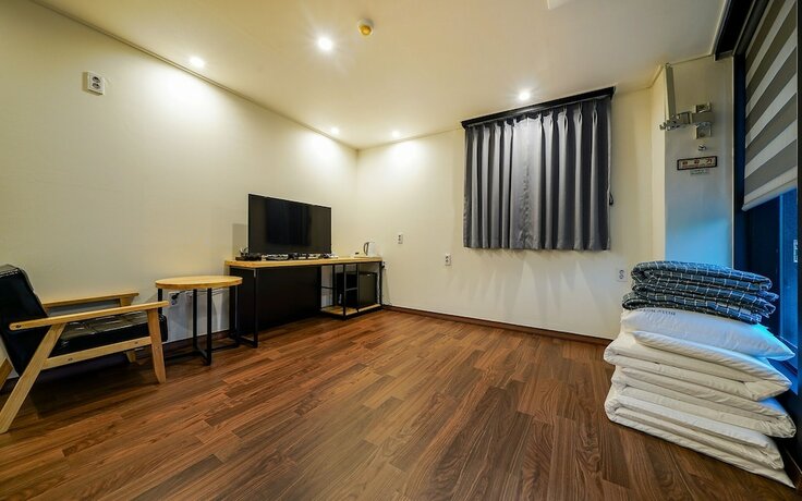 Imagen de la habitación del Hotel Busan Nampo Billy. Foto 16