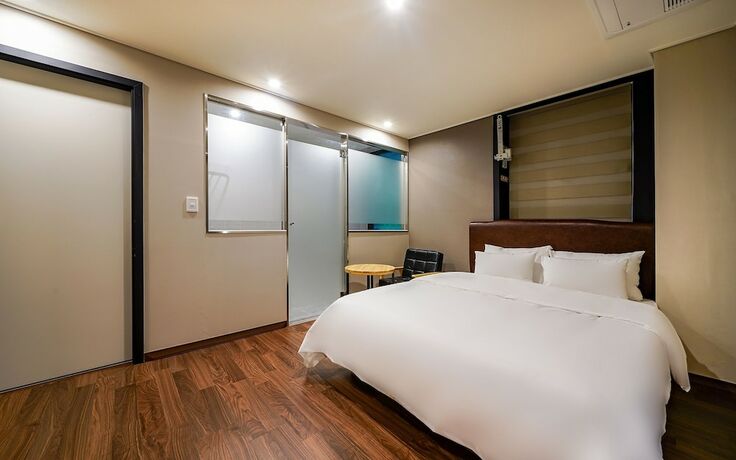 Imagen de la habitación del Hotel Busan Nampo Billy. Foto 18
