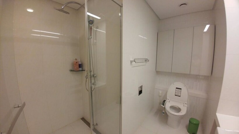 Imagen de la habitación del Hotel Busan Ocean Penthouse. Foto 16