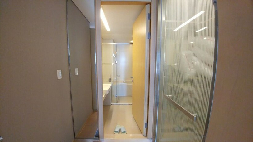 Imagen de la habitación del Hotel Busan Ocean Penthouse. Foto 17