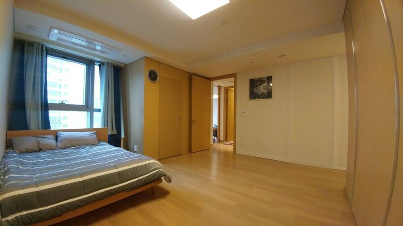 Imagen de la habitación del Hotel Busan Ocean Penthouse. Foto 19