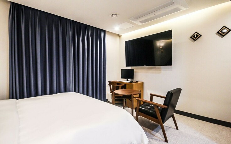 Imagen de la habitación del Hotel Busan Oncheonjang Mithuna. Foto 26