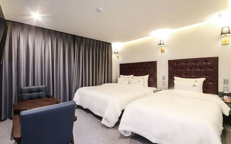 Imagen de la habitación del Hotel Busan Oncheonjang Mithuna. Foto 37