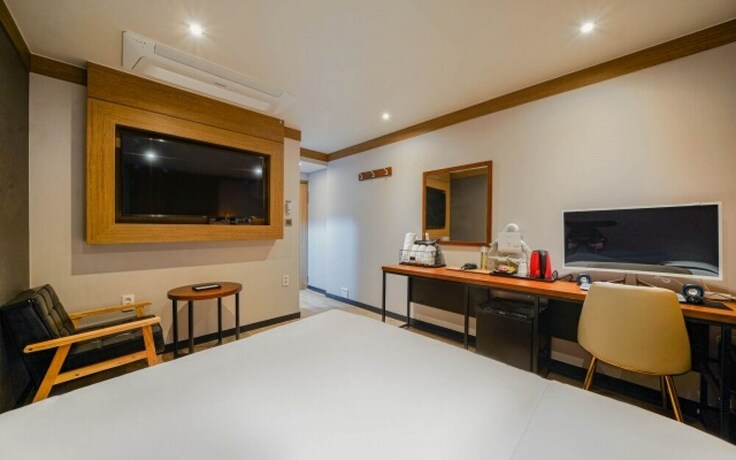 Imagen de la habitación del Hotel Busan Sajik The Stone Bridge. Foto 25