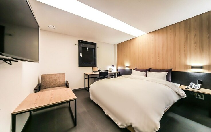 Imagen de la habitación del Hotel Busan Songjung Yeowoobi. Foto 12