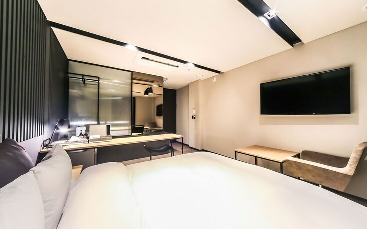 Imagen de la habitación del Hotel Busan Songjung Yeowoobi. Foto 20