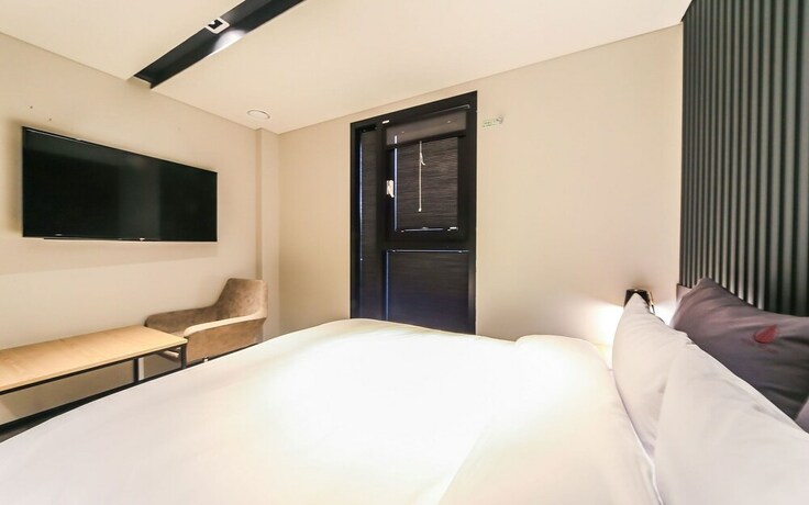 Imagen de la habitación del Hotel Busan Songjung Yeowoobi. Foto 22