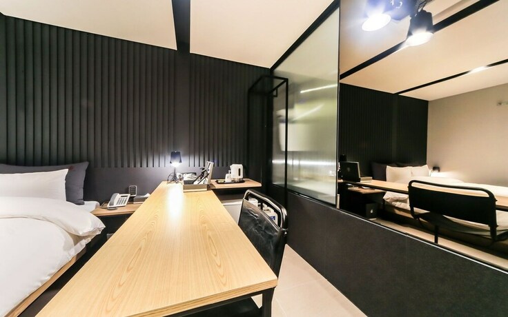 Imagen de la habitación del Hotel Busan Songjung Yeowoobi. Foto 23