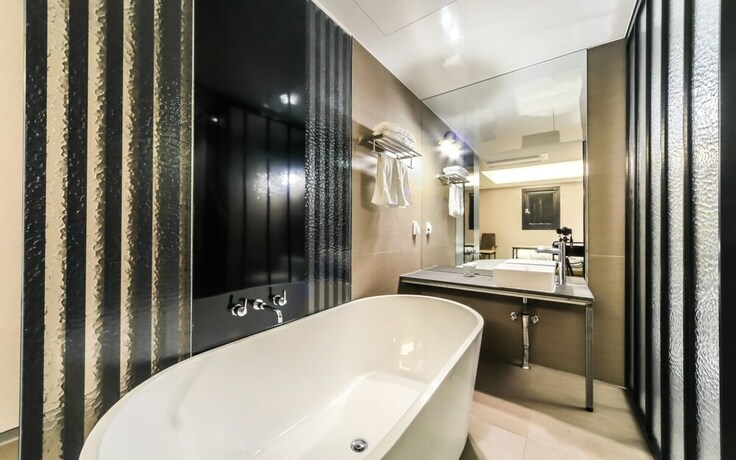 Imagen de la habitación del Hotel Busan Songjung Yeowoobi. Foto 24