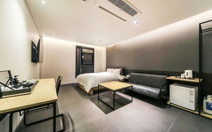 Imagen de la habitación del Hotel Busan Songjung Yeowoobi. Foto 37