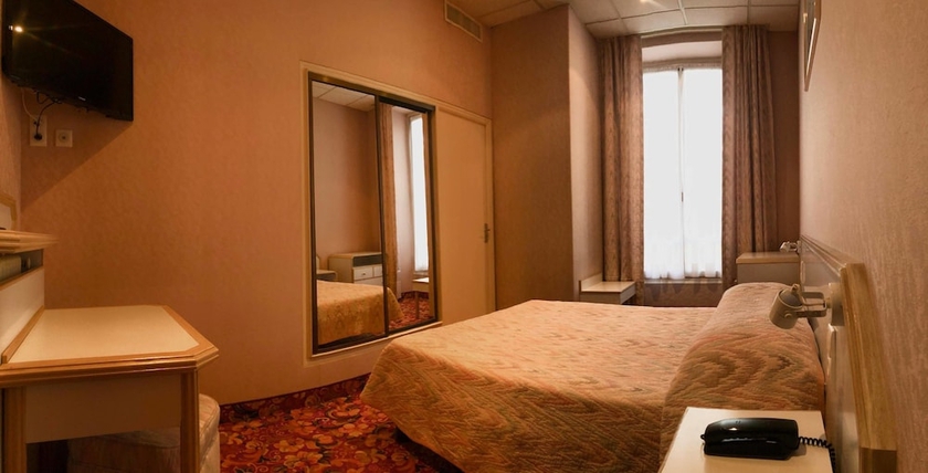 Imagen de la habitación del Hotel Busby. Foto 2