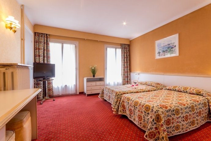 Imagen de la habitación del Hotel Busby. Foto 7