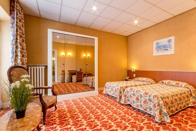 Imagen de la habitación del Hotel Busby. Foto 11