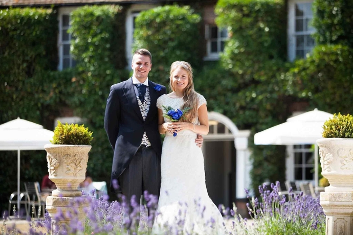 Imagen de los interiores del Hotel Bush Farnham. Foto 13