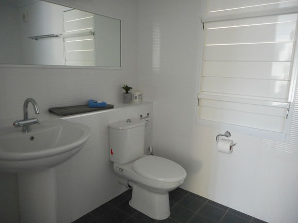Imagen de los exteriores del Hotel Bush Village Holiday Cabins. Foto 14