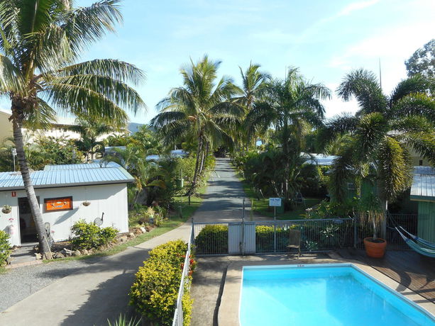 Imagen general del Hotel Bush Village Holiday Cabins. Foto 2