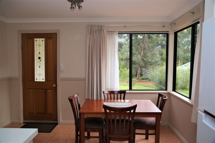 Imagen de la habitación del Hotel Bushy Lake Chalets. Foto 14