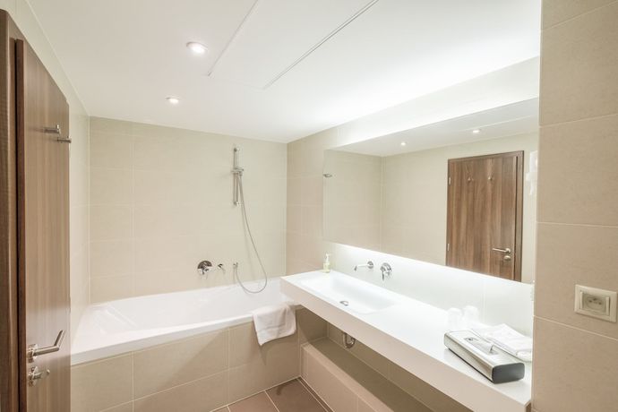 Imagen de la habitación del Hotel Business Astrum Laus. Foto 9