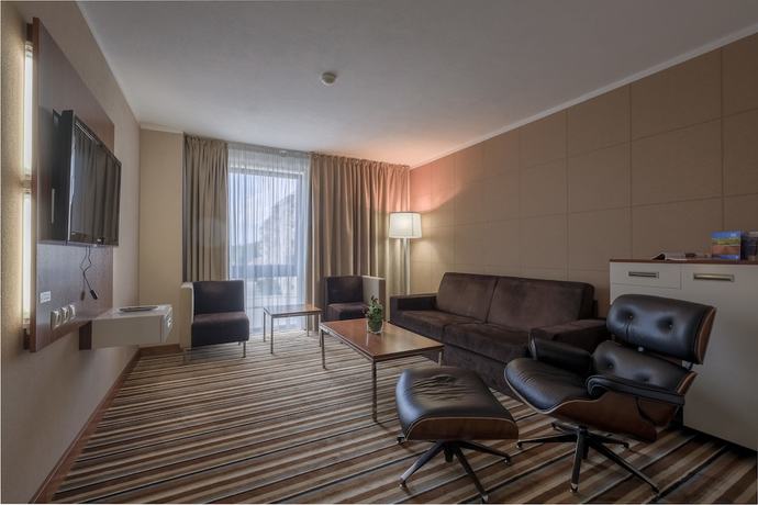Imagen de la habitación del Hotel Business Astrum Laus. Foto 12